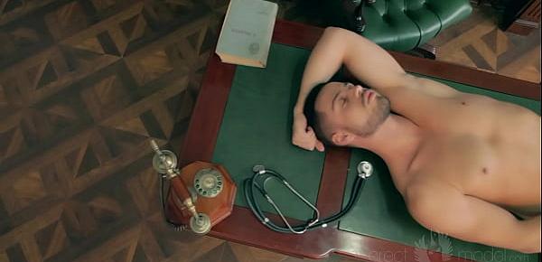  XXX gay doctor man masterbating right on the work-table
